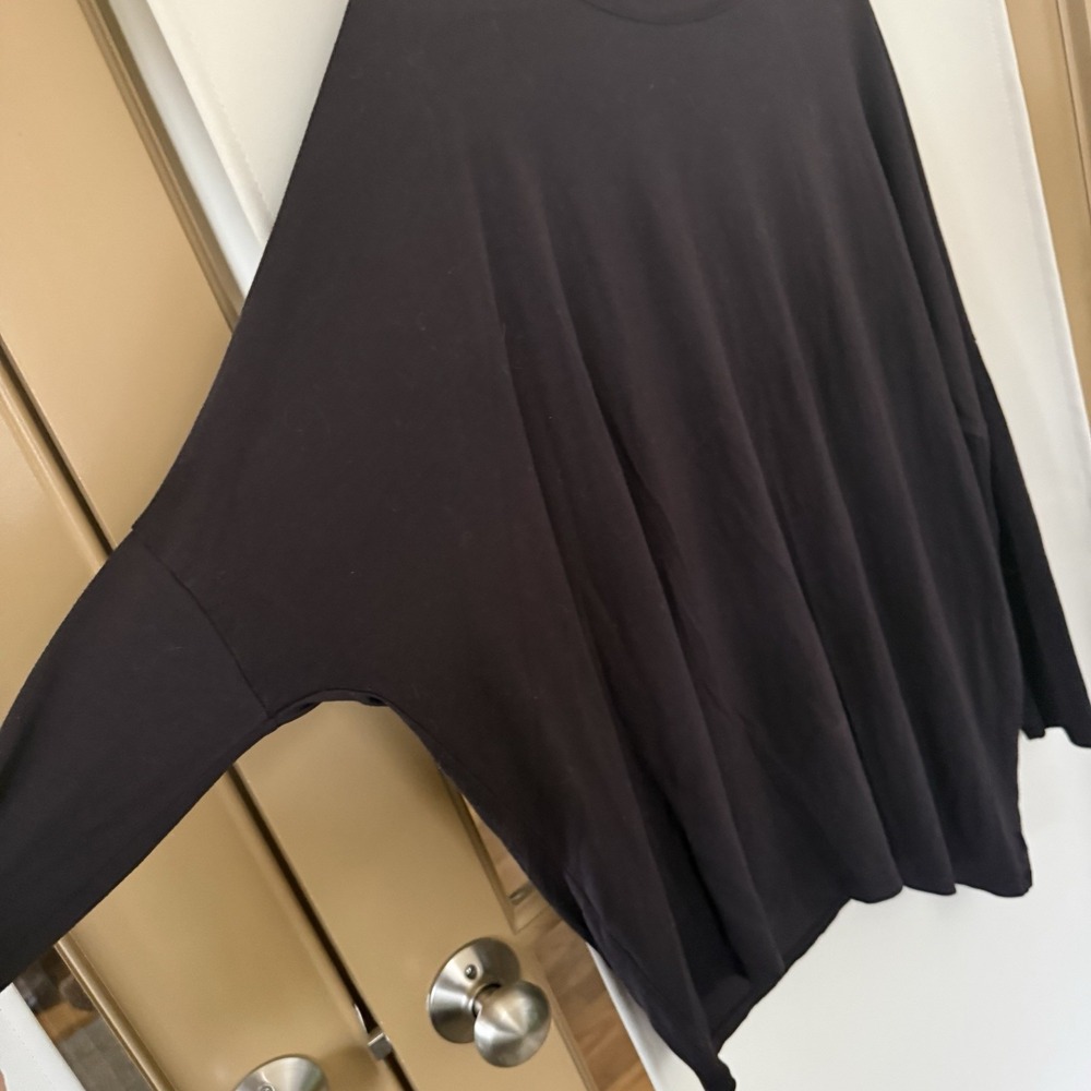 Athleta‎ Womens Medium Black Oversized Long Sleeve Crewneck T-Shirt Athleisure - Picture 2 of 8